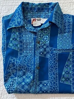 Malihini Hawaii Blue Patterned Men's Casual Button-Down Shirt
